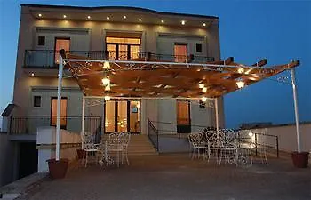 Kalinifta Bed & Breakfast Carpignano Salentino