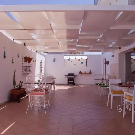 Kalinifta 住宿加早餐酒店 3*