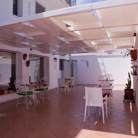 Kalinifta 住宿加早餐酒店 卡尔皮尼亚诺萨伦蒂诺