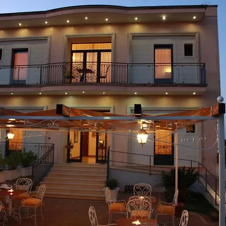 Kalinifta Residence *